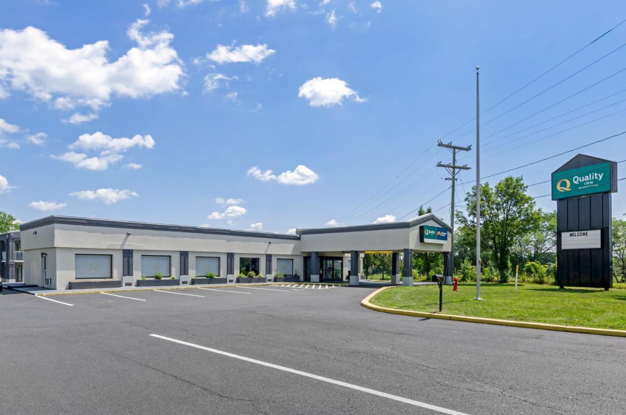 Suburban Studios Verona - Staunton North Luaran gambar
